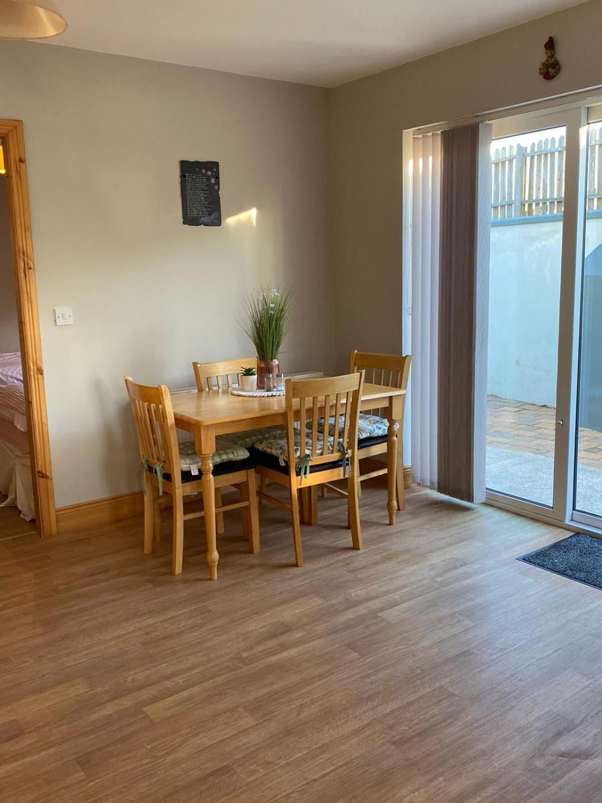 Kilmore Beach Apartment Tralee Extérieur photo
